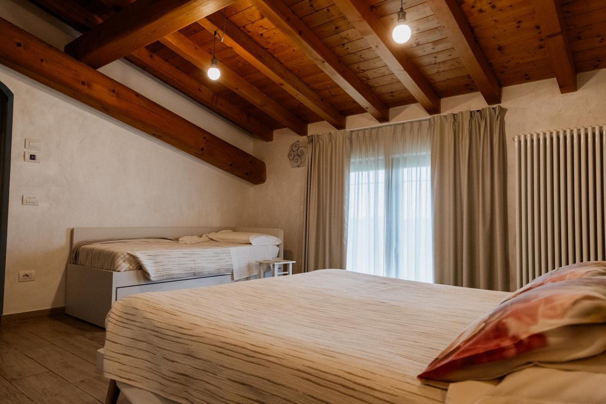 Agriturismo" Il Glicine Bianco" Monzambano Exterior foto